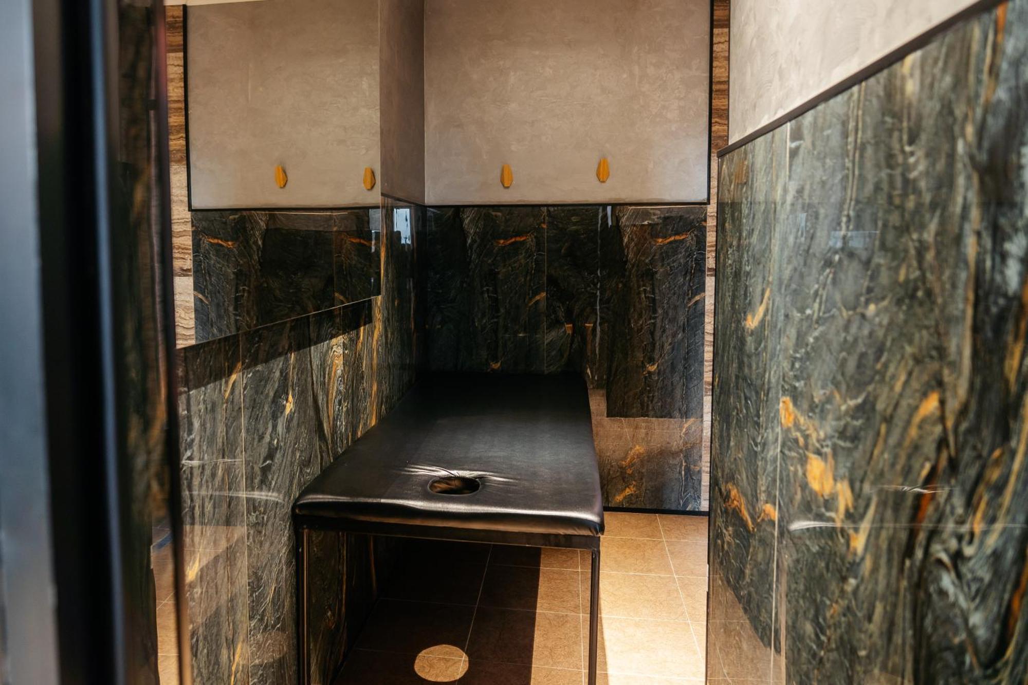 Sulo Vip Spa Atyraū Eksteriør billede