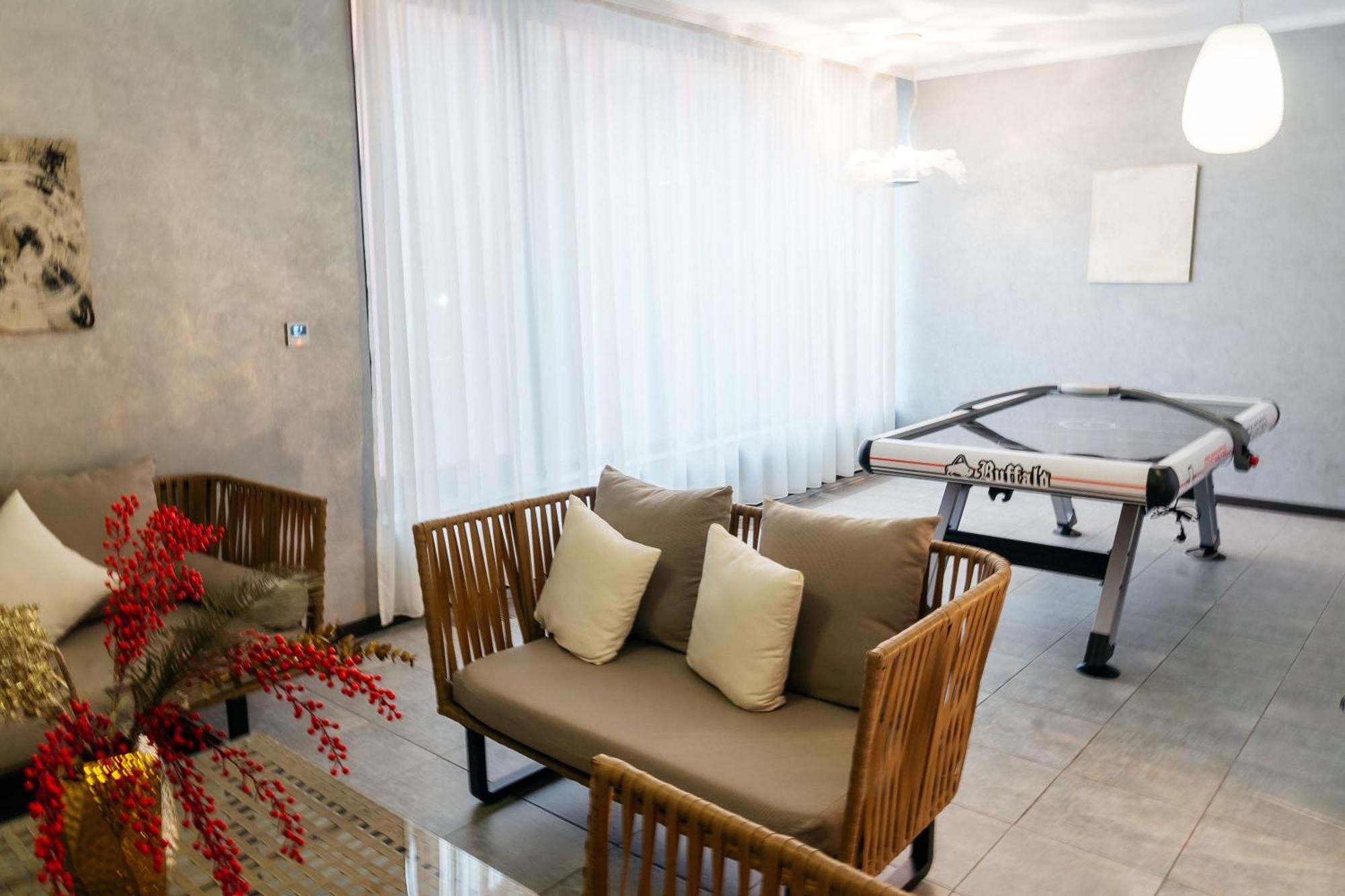 Sulo Vip Spa Atyraū Eksteriør billede